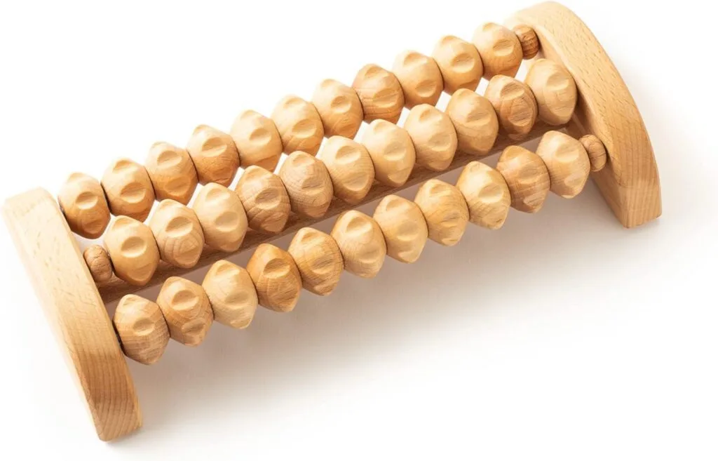 rodillo de madera para masaje de pies